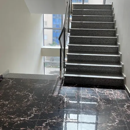 Shengjin Apartment Lezhe